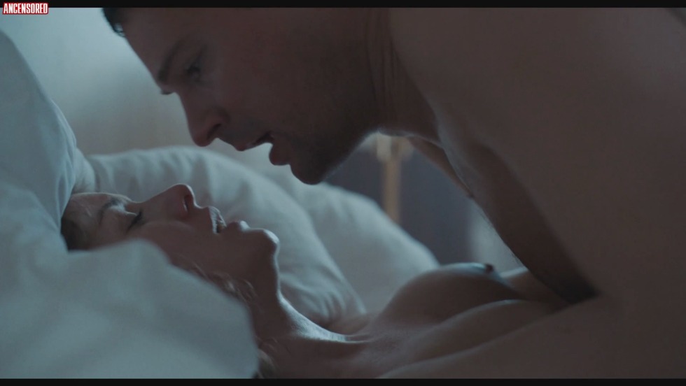 Maria Pirogova Dark World breasts