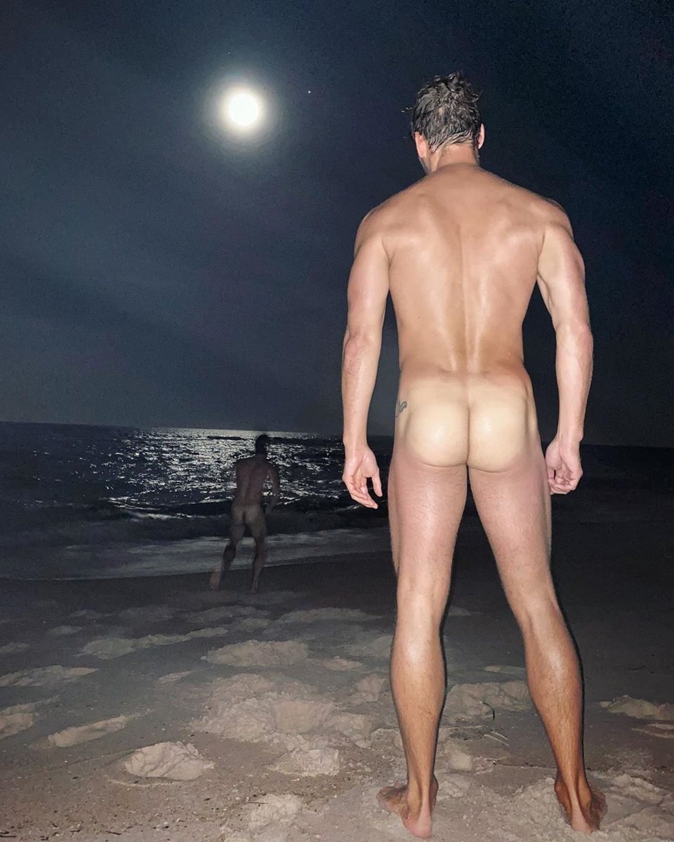 Max Emerson - model, blogger naked