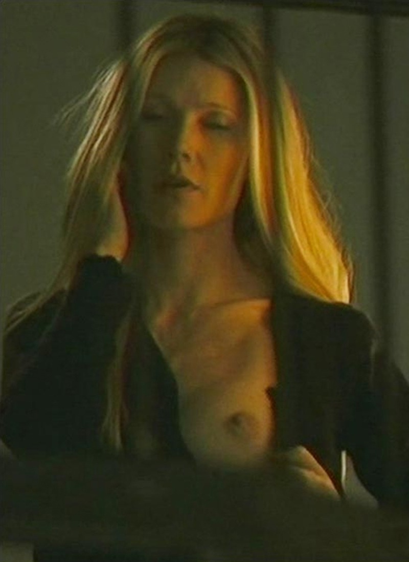 Annabell Wallis Tits