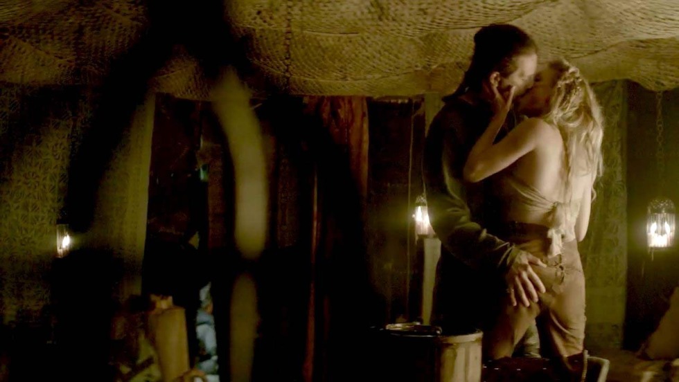 Katherine Winnik Naked in the Vikings series