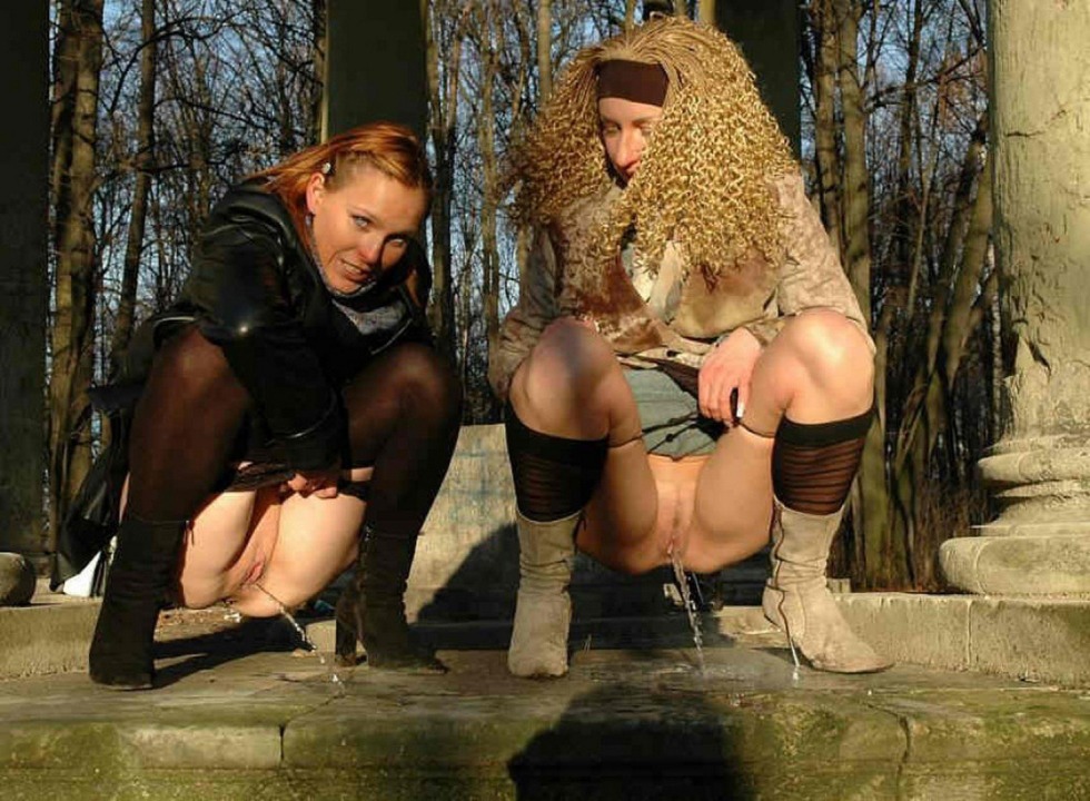 Russian girls Pissing