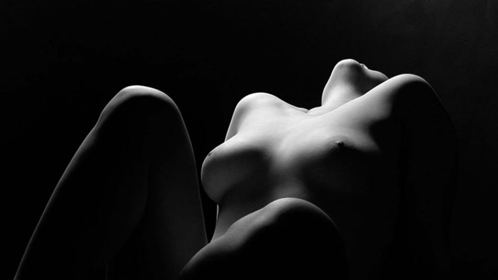 Beautiful erotic art blackly white