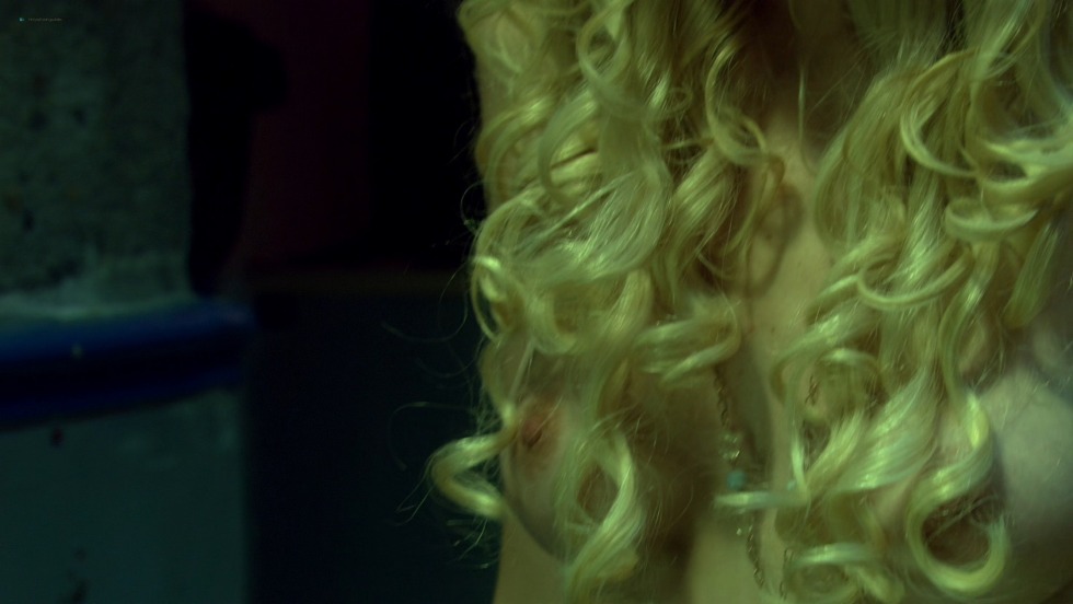 Helena Mattson without panties