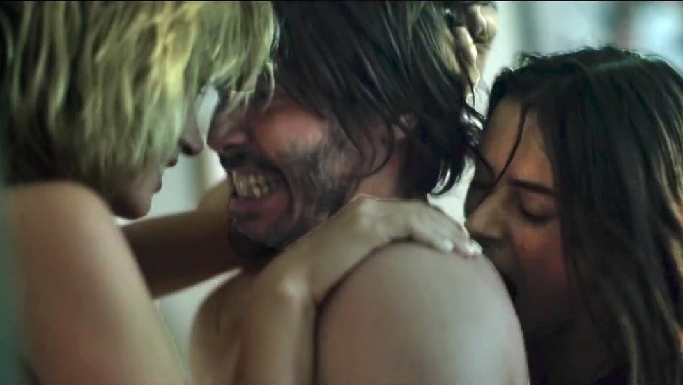 Keanu Reeves and Anna de Armas in the film