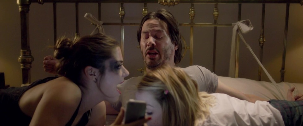 Film who is the bed scene