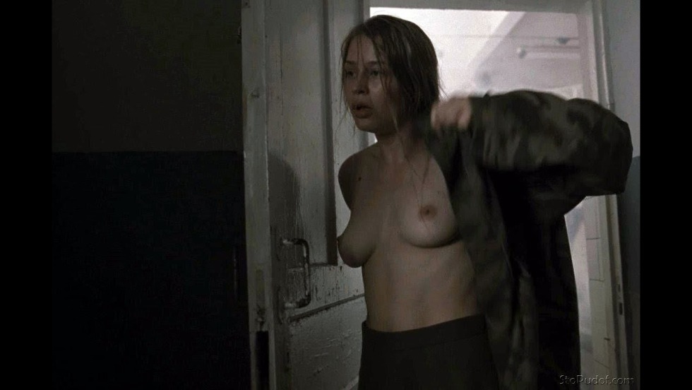 Naked Julia Peresild in the film Territory