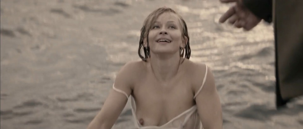 Naked Julia Peresild in the film Territory
