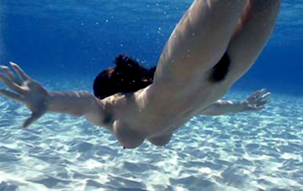 Girls swim naked