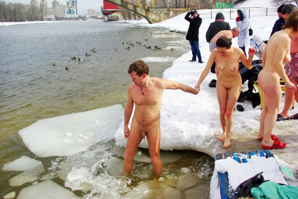Naked bathing for baptism