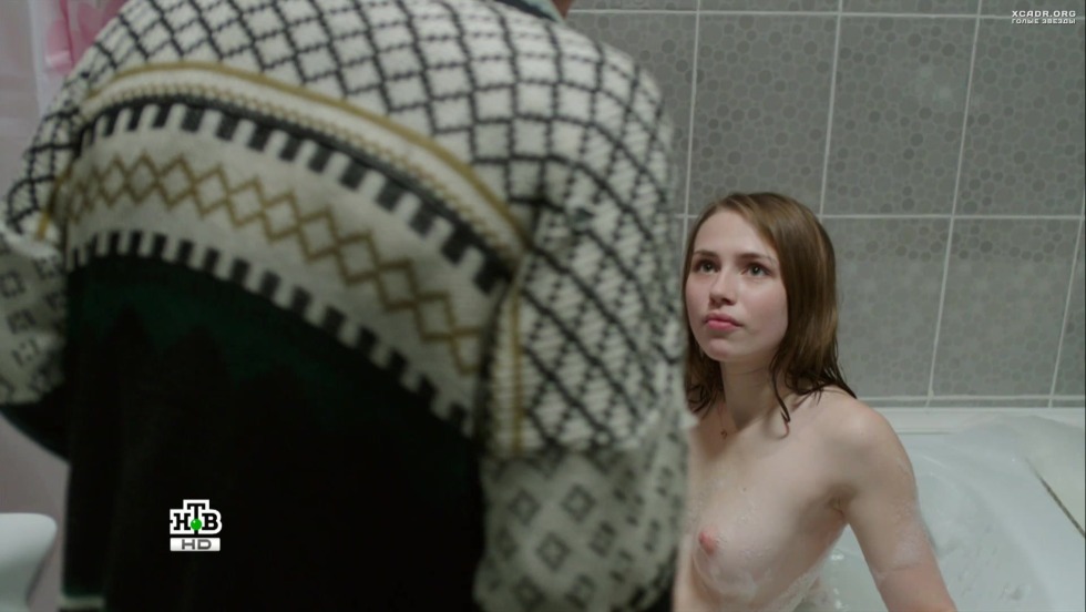 Yana Enzhaev in the series shameless