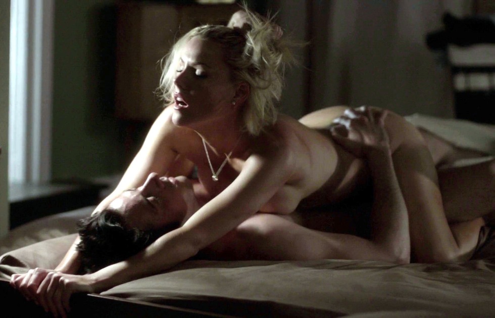 Kathleen Robertson in the series boss