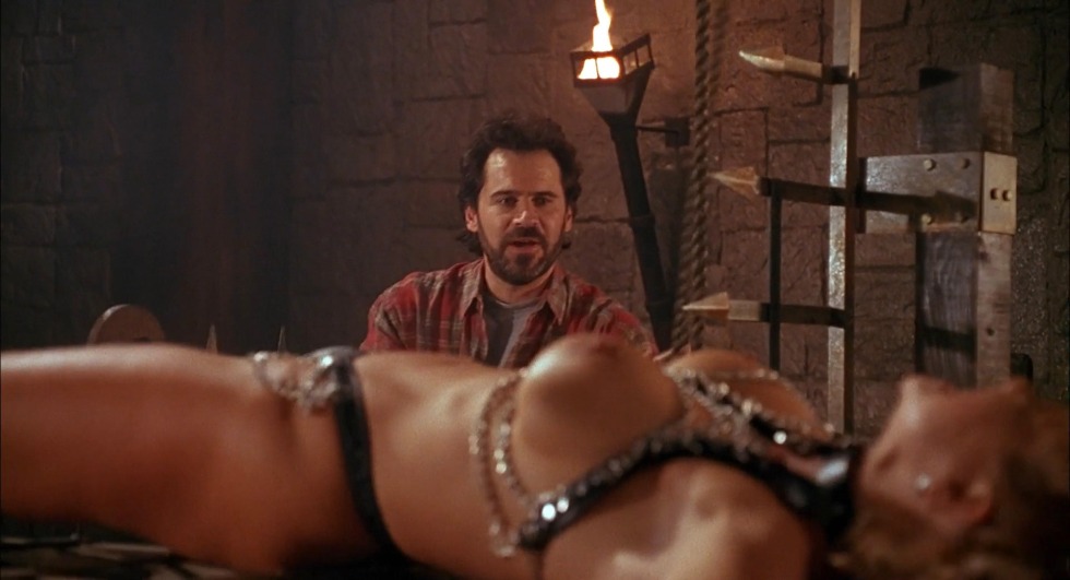 Sclep tanks: Bloody brood boobs