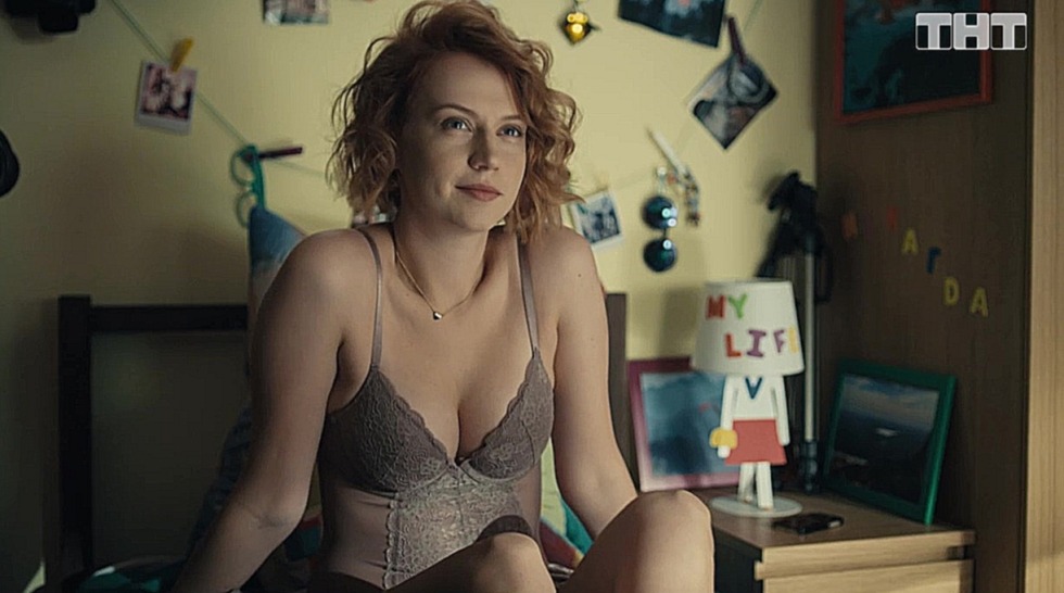 Julia Franz and Ekaterina Shumakova University New Dorm