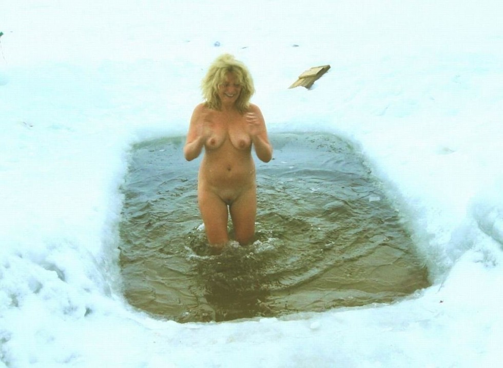Bathing in the hole naked