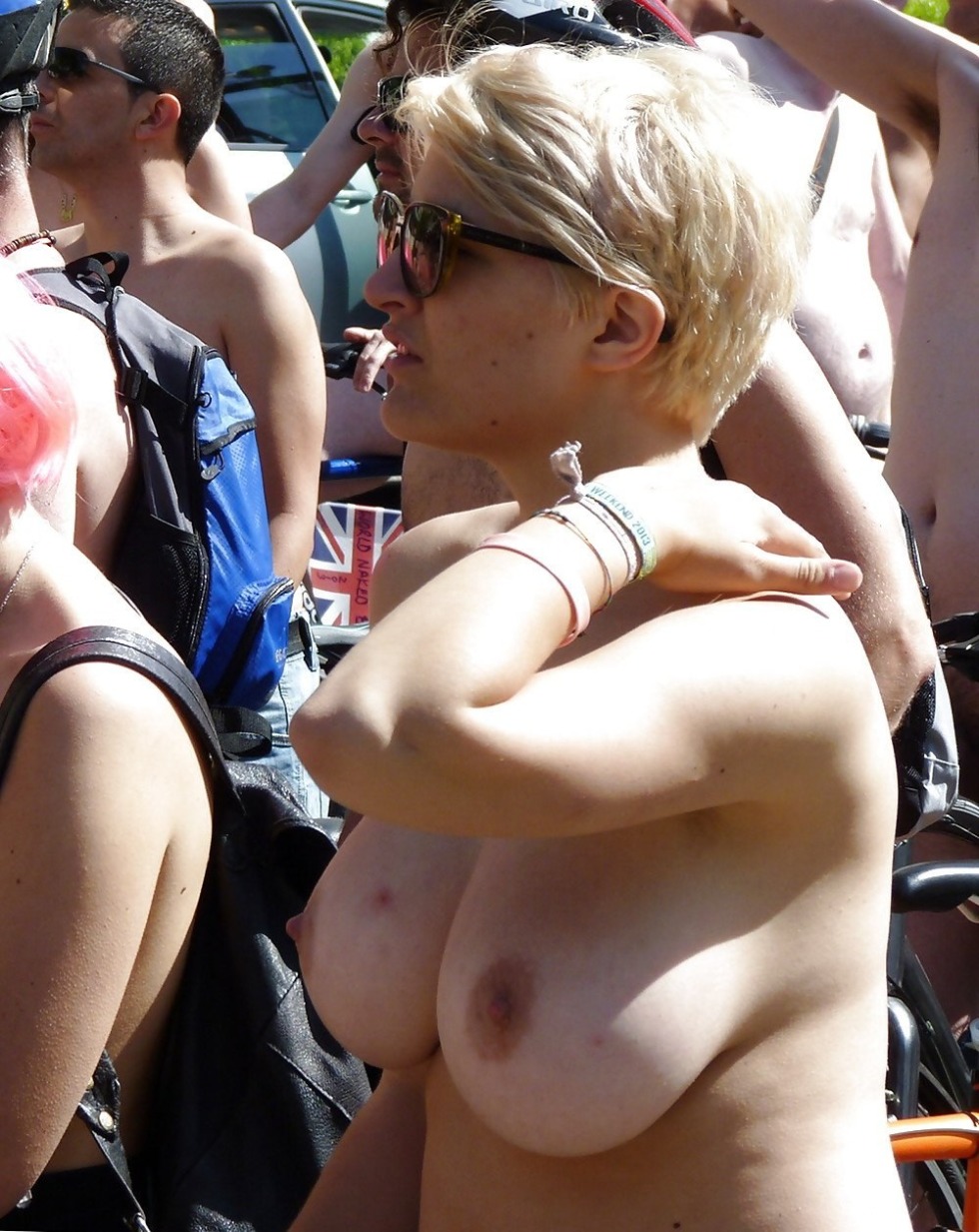 Random pictures of naked women