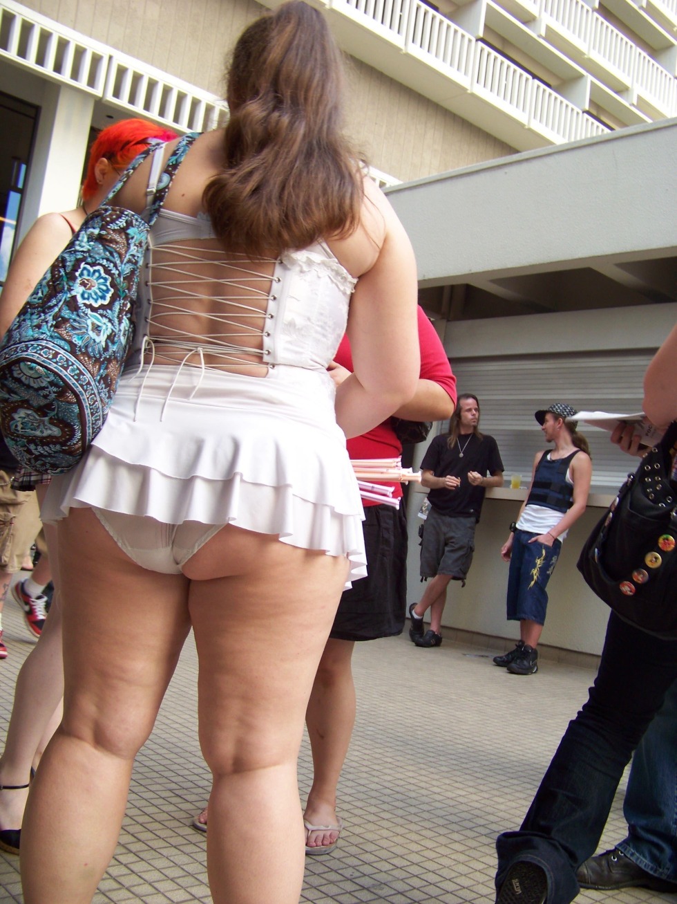 Fat ass under the skirt