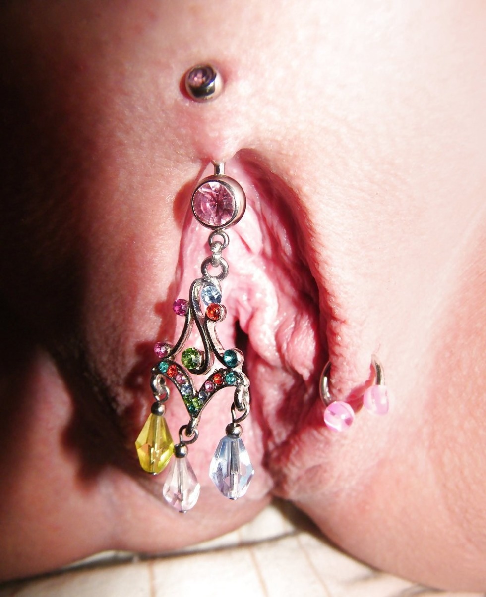 Women's intimate piercing