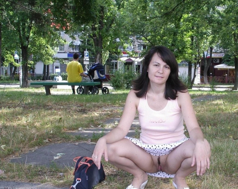 Mature wife without panties on the street