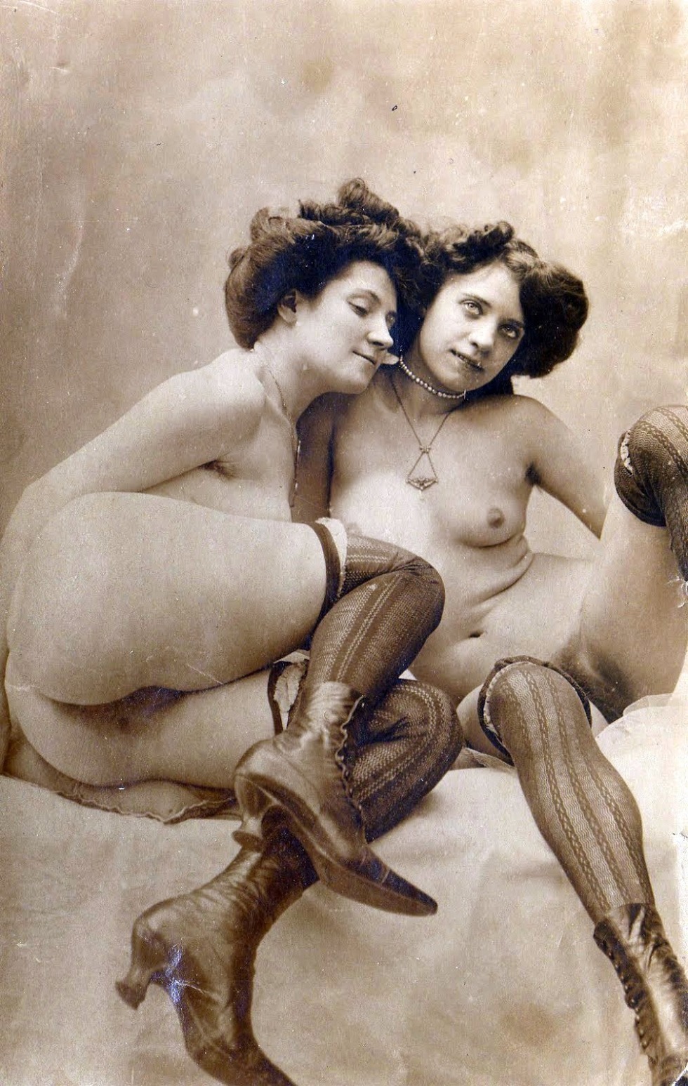 Naked women of the past