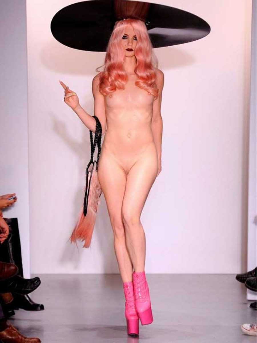 Naked Fashion Charlie Le Mind