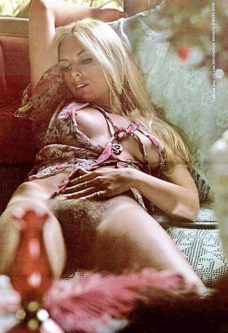 Retro girls blonde penthouse