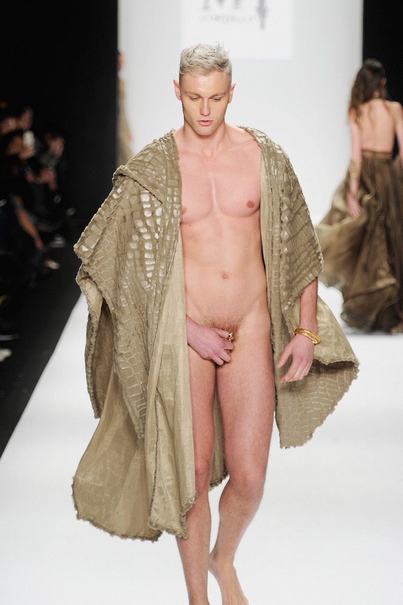 Naked Fashion Charlie Le Mind