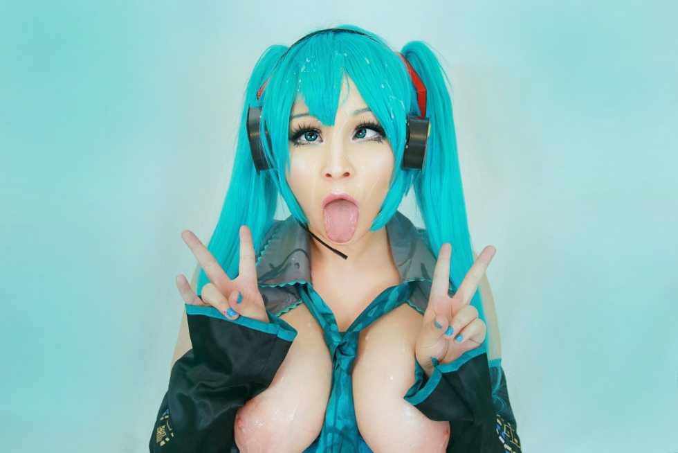 Hatsun Miku Hentai Cosplay
