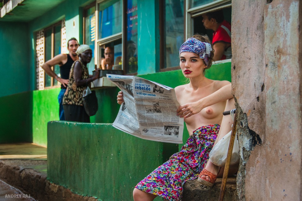 Naked girls in Cuba