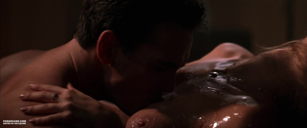 Denise Richards Erotic scenes