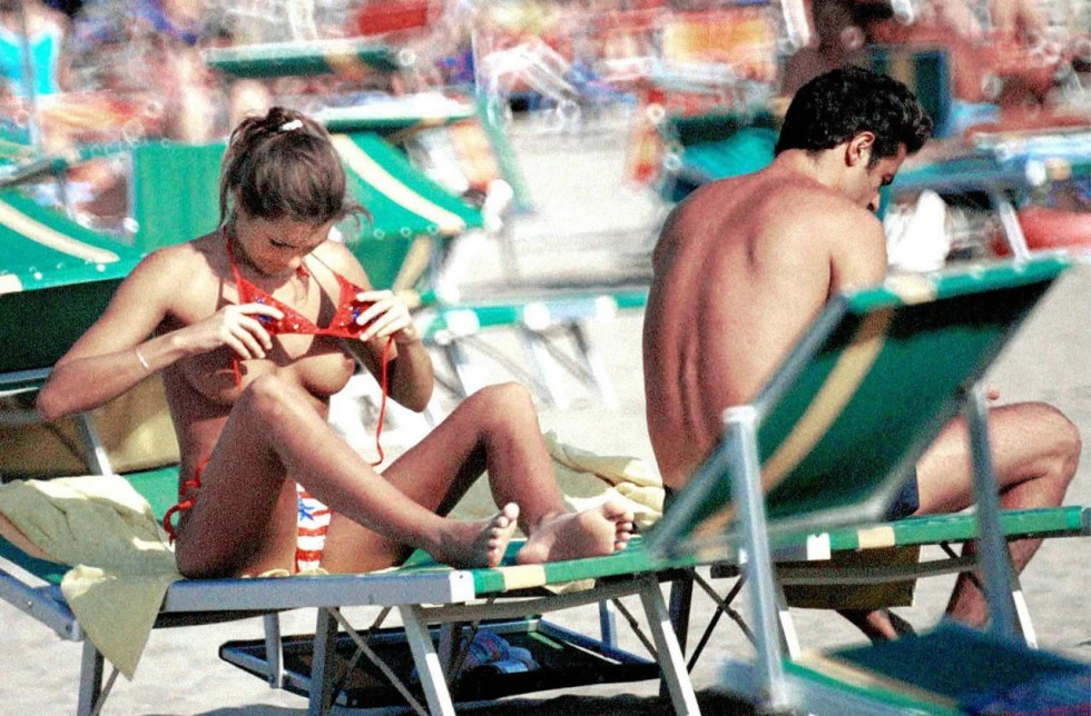 Alena Khmelnitskaya topless