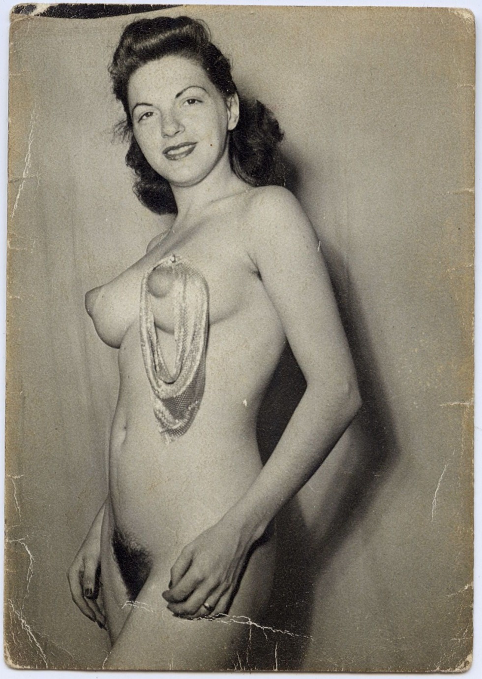 Retro girl with small breasts