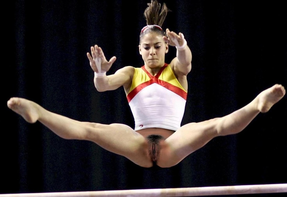 Alicia Saramone is naked