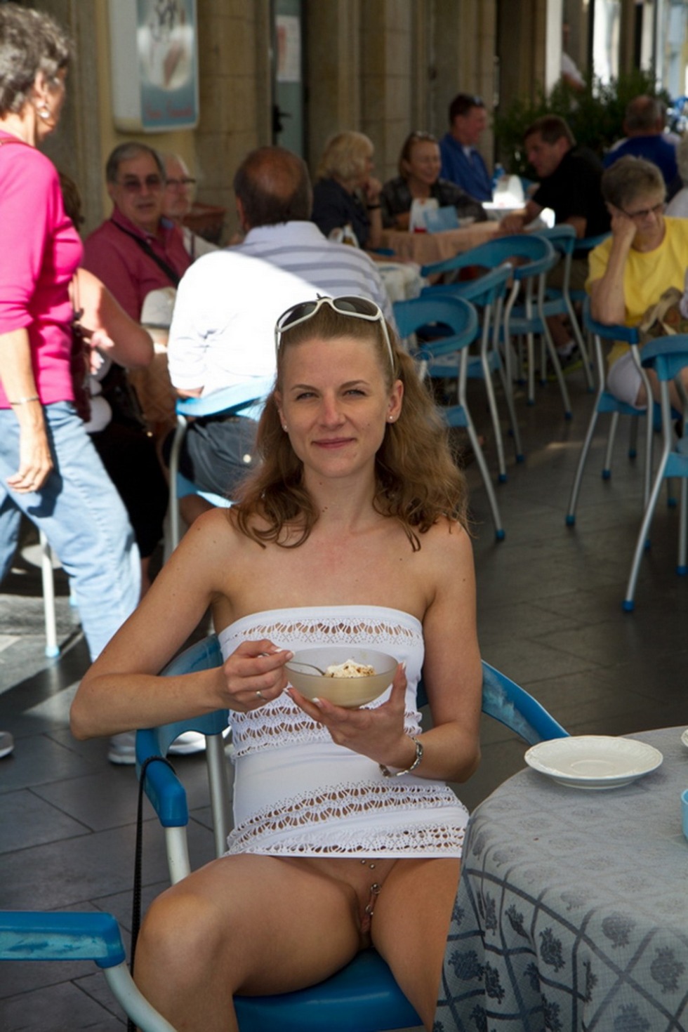 The girl lit up at school nude