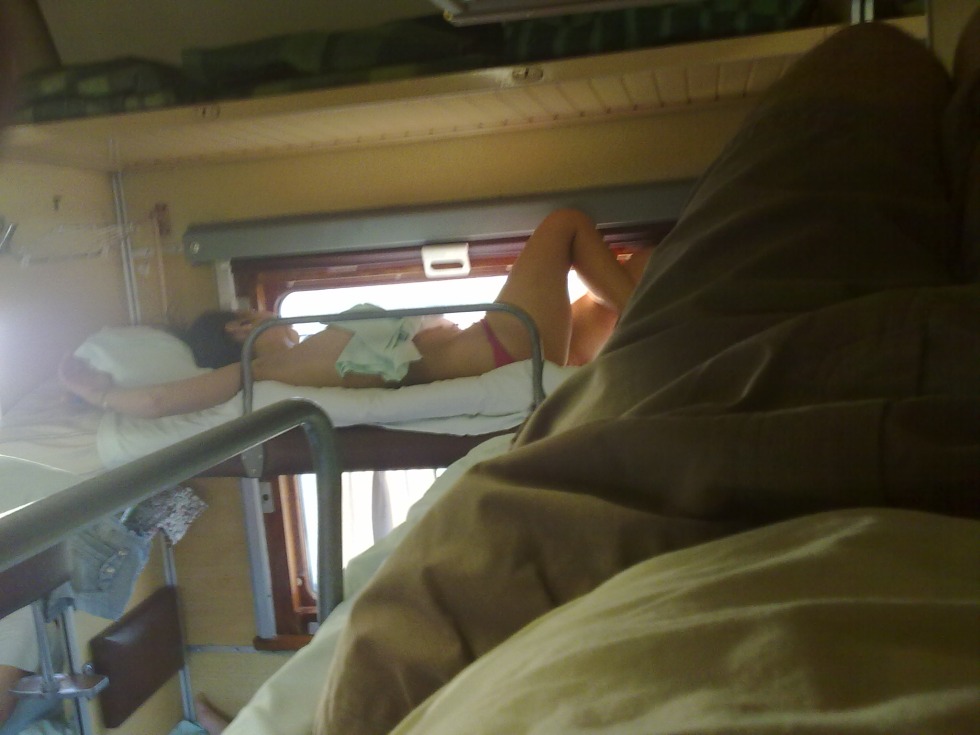 Girls on the train reservoir