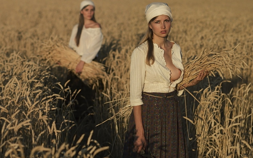 Sexy peasant women