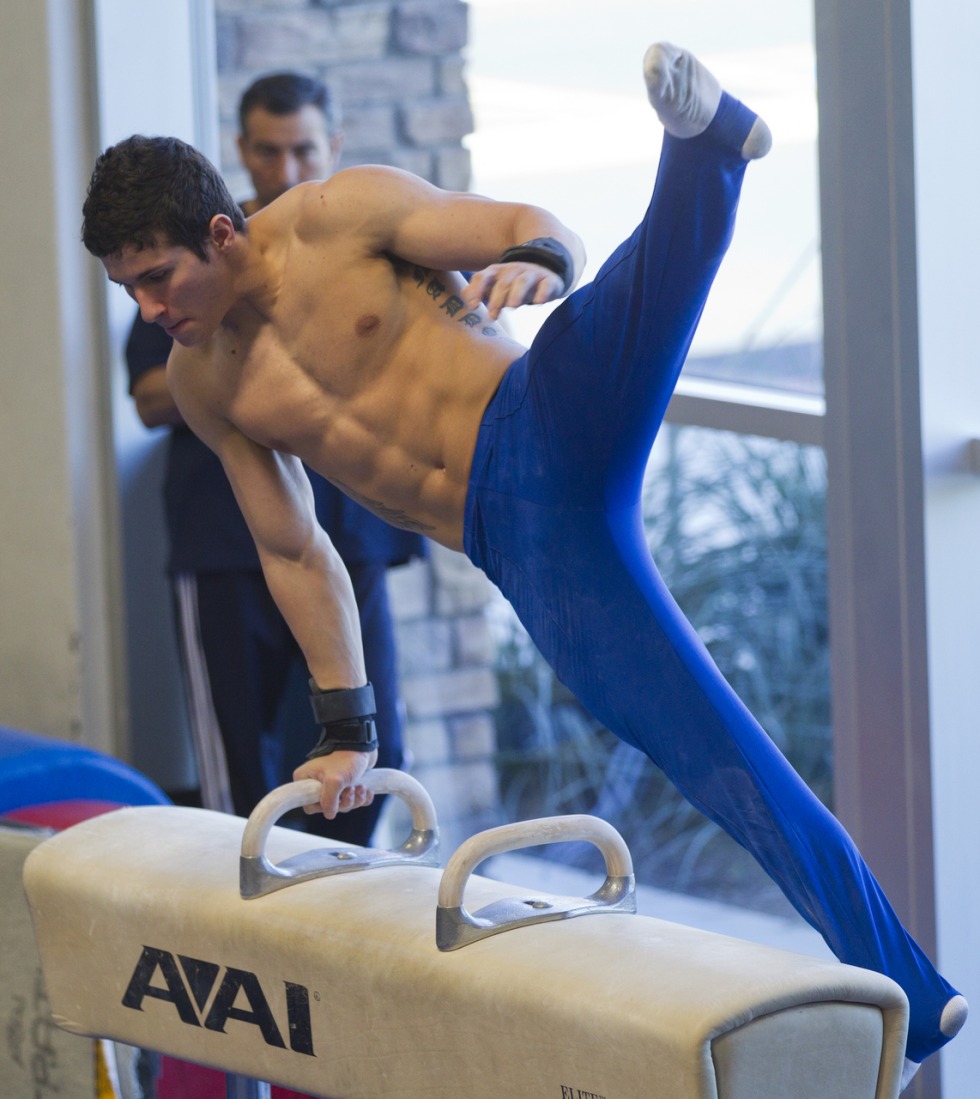 Sports gymnasts men naked