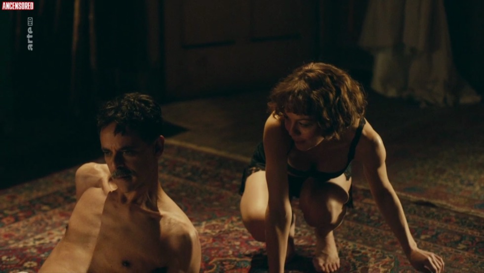 Helen Maccrorey Erotic scenes