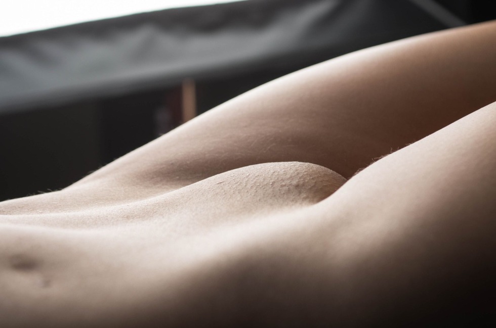 A convex female pubis