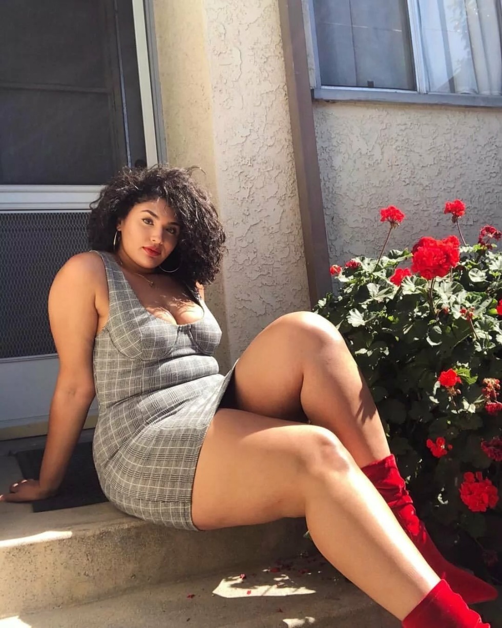 Natalia Bezrukova plus saz