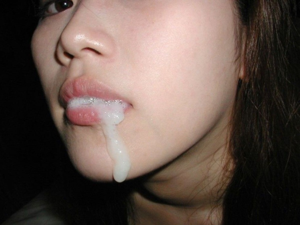 Cum on the lips homemade