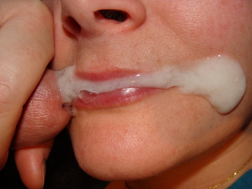 Cum on the lips homemade