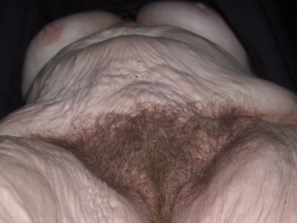 Old hairy vaginas
