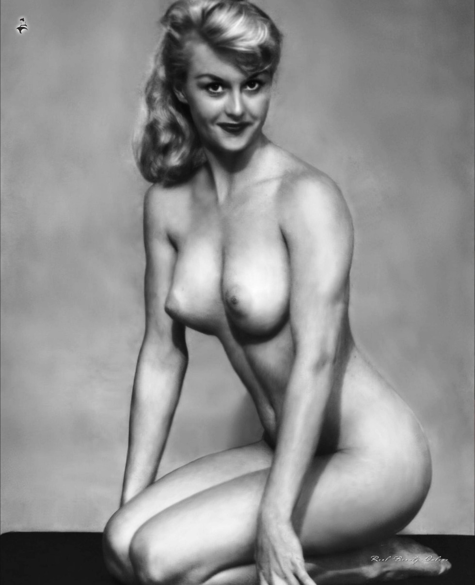 Betty Page player 1955