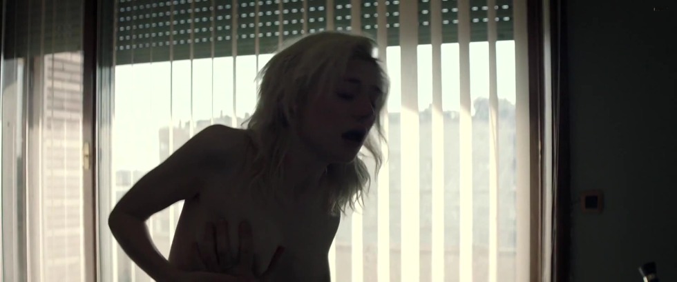 Elizabeth moron nudity