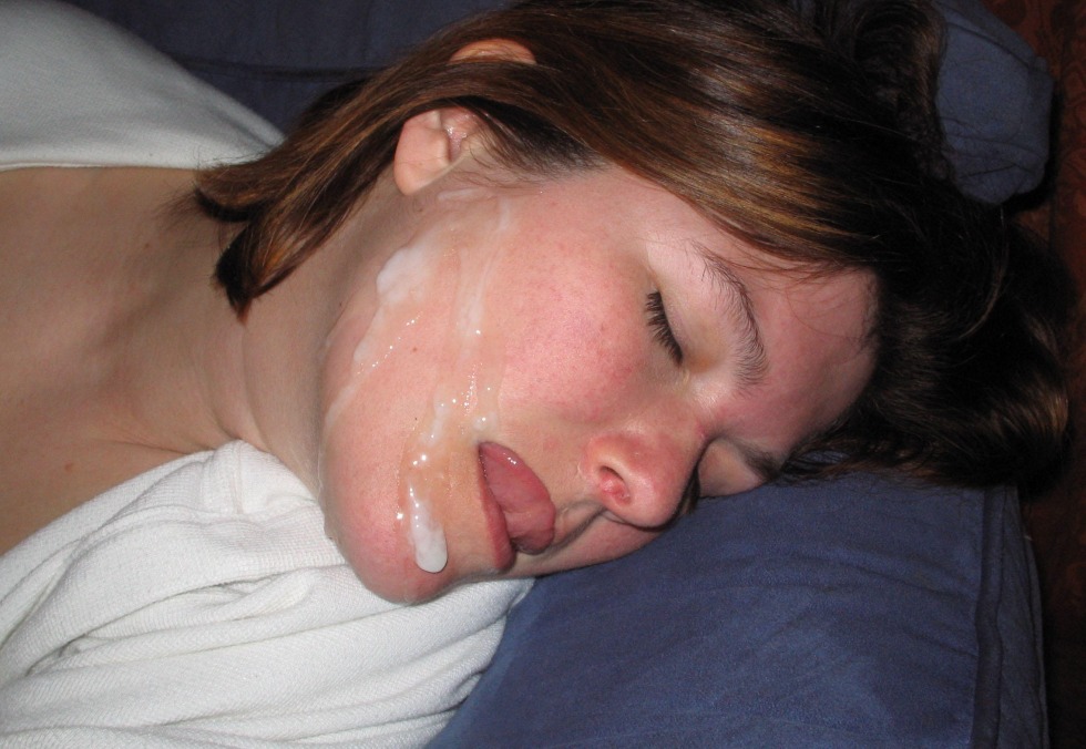 Sleeping in the mouth of amateur