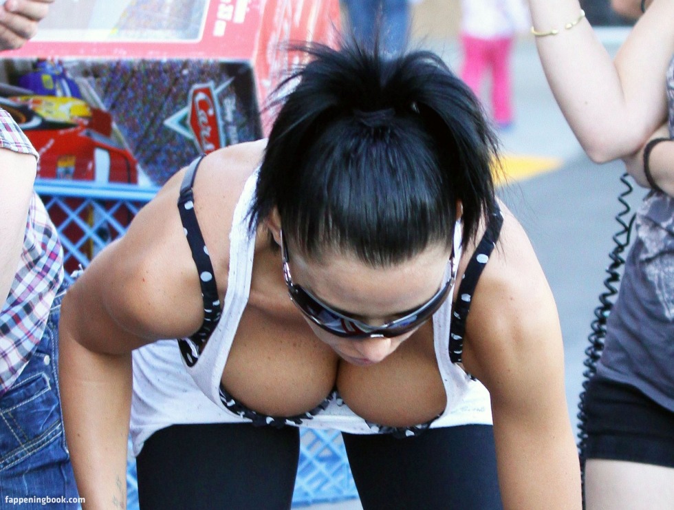 He looked in the neckline