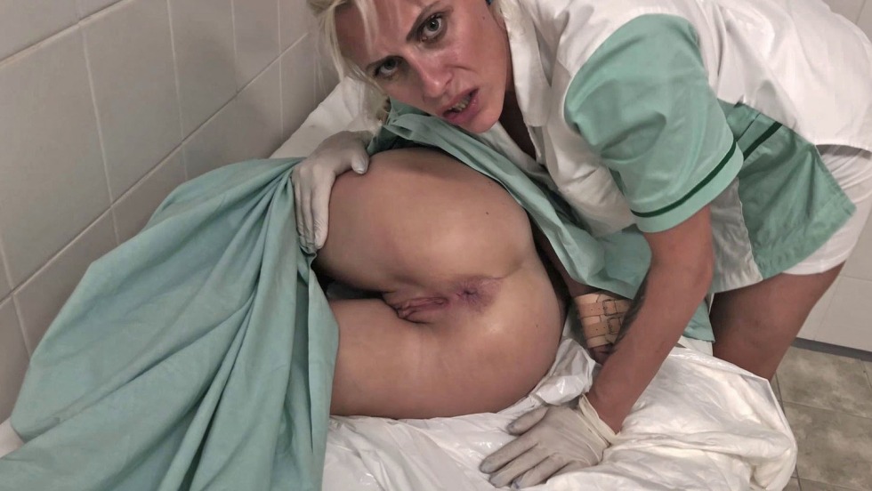 Naked women in a mental hospital