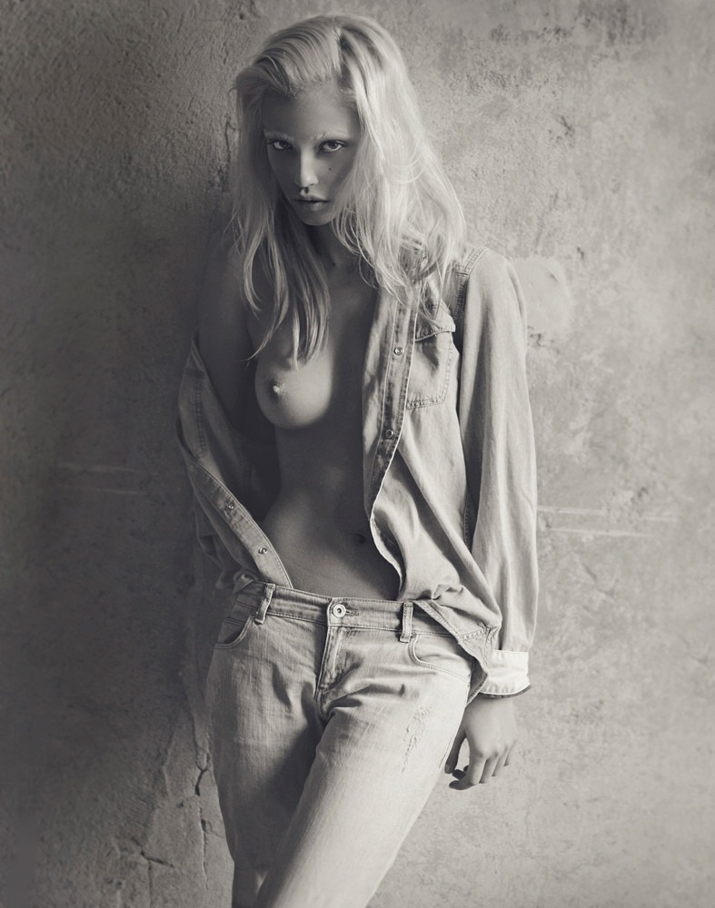 Ekaterina Smirnova model naked