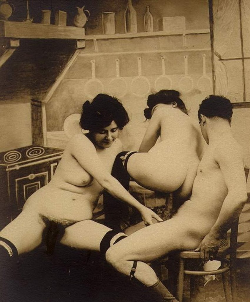 Old erotic pictures