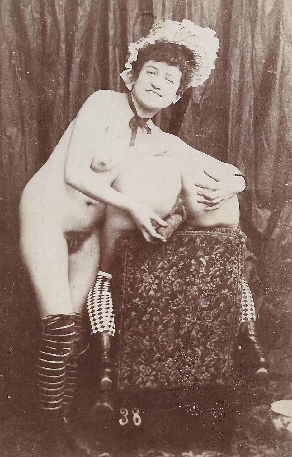 The first pornographic pictures